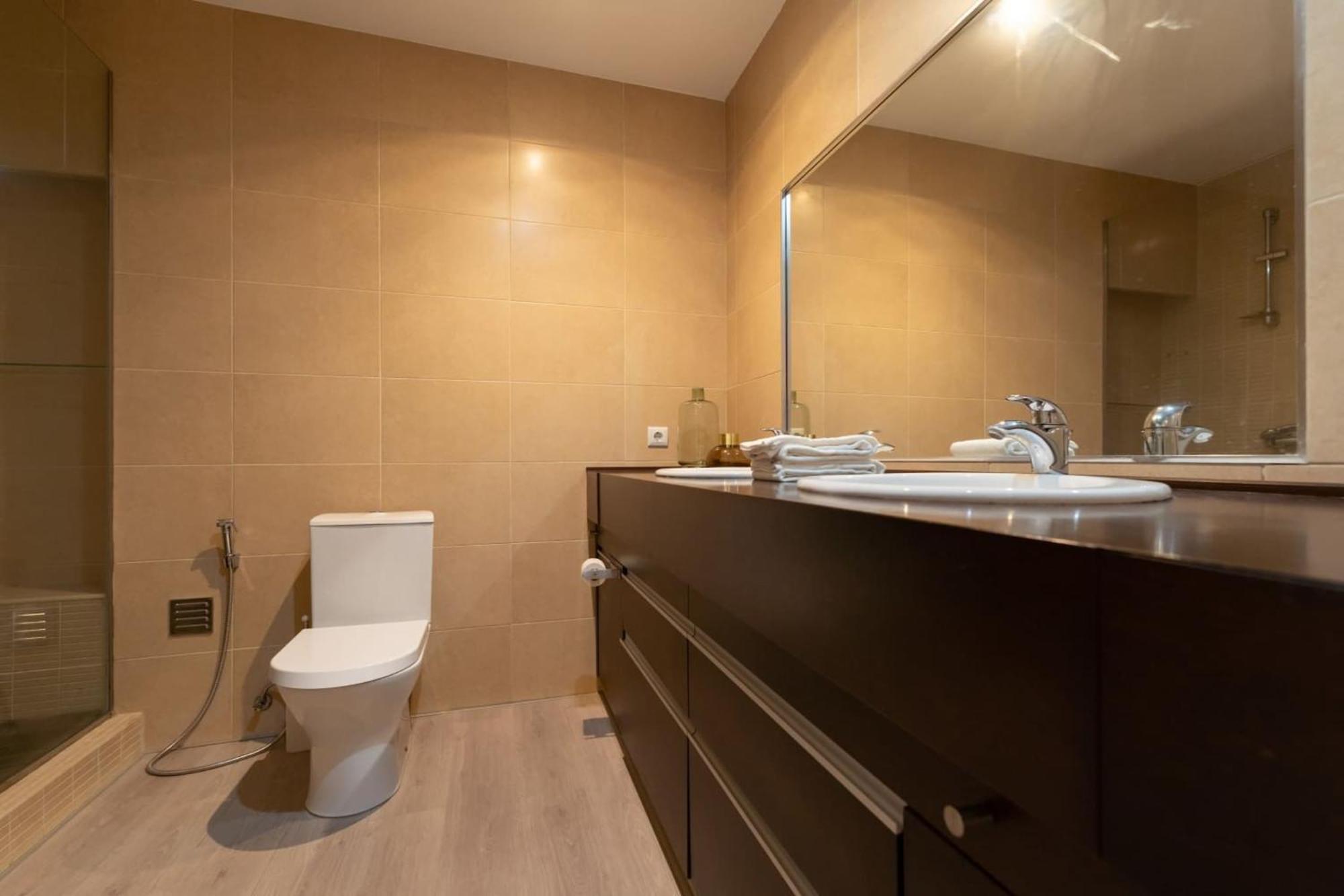Principe Real Spacious Delight By Innkeeper Lisbon Exterior photo